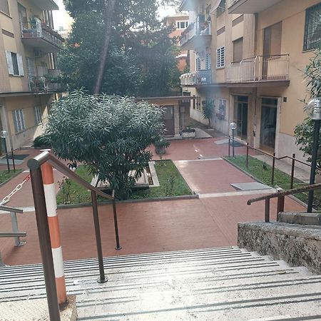 Appartamento Per 4 In Via Tiburtina, Wi-Fi, Metro B E Bus Per Il Centro E La Sapienza Roma Ngoại thất bức ảnh
